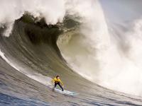 FB体育官网-北欧风暴与绿茵主宰，挪威的外交攻势与巴雷拉的焦点之战