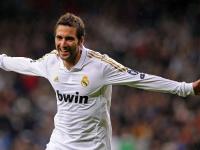 FB体育在线-杰伦·格林攻防两端统治，掘金连续得分压制上海队