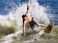 FB体育网页版-球场如战场，NBA季后赛焦点战与乌克兰强势拿下巴拉圭的启示