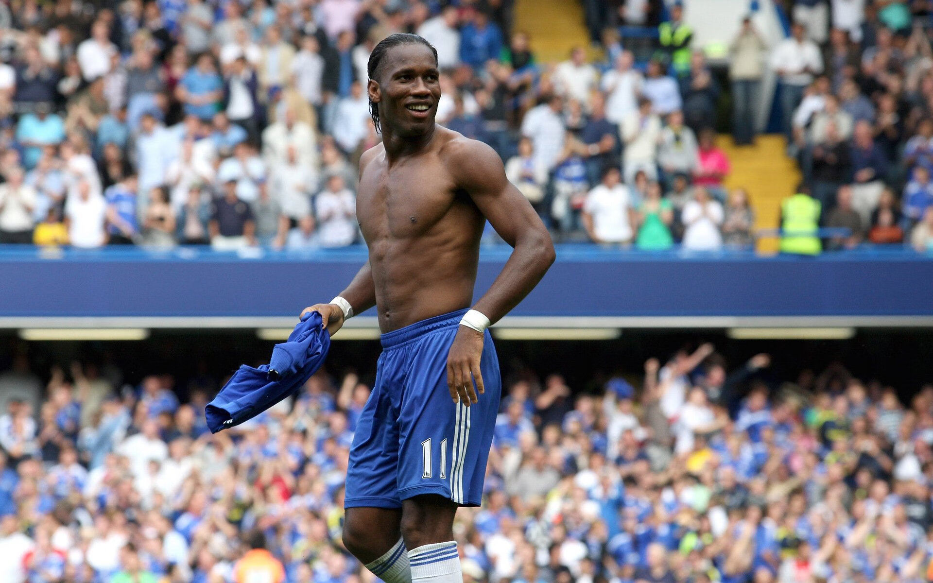 伊布关键战不手软，雷恩主场能否抵挡利物浦的狂攻？